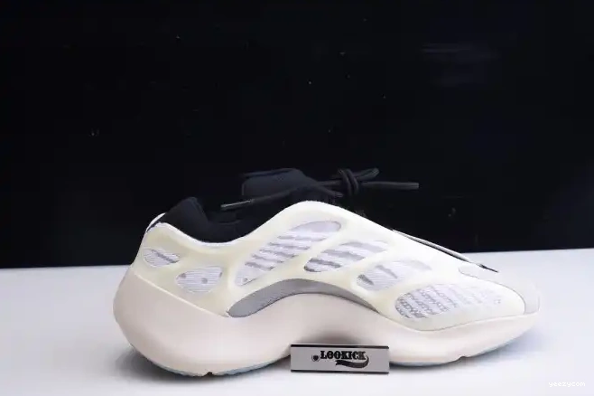 FW4980 V3 Boost Azael 700 Yeezy Adidas 0509